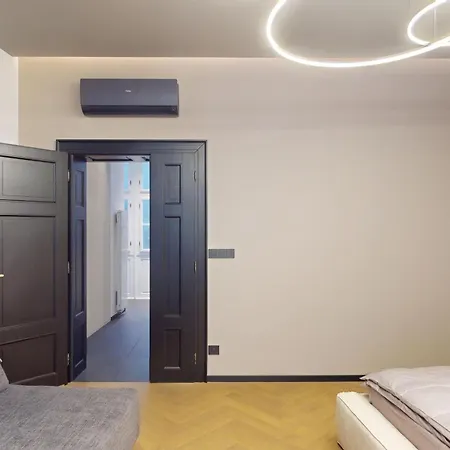 Naprstek Castle View Apartment Prague