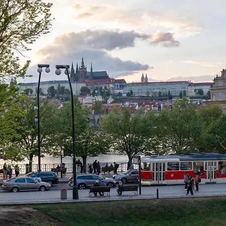 Apartment Naprstek Castle View Prague